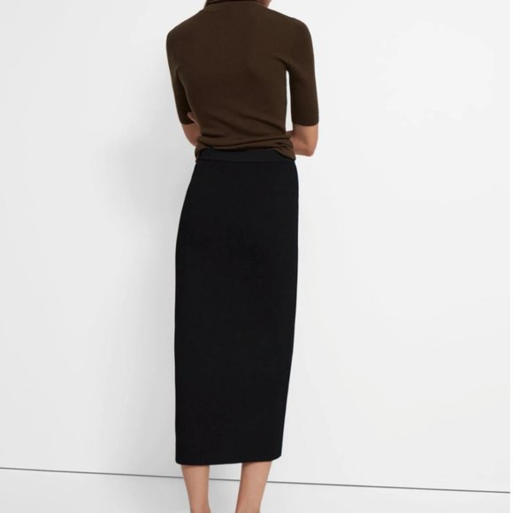Theory Ribbed Pencil Skirt in Crepe Knit, Size L, Black - Picture 3 of 7